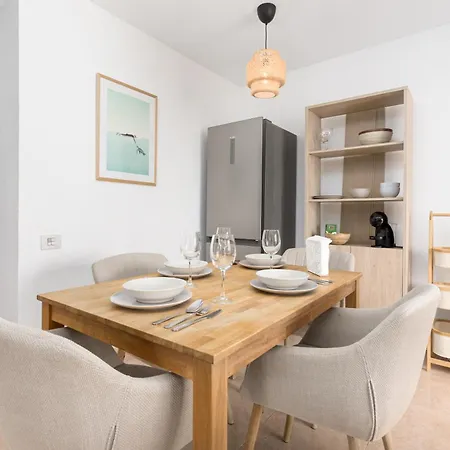 Apartman Home2book Sunny Fun Pool & Terrace